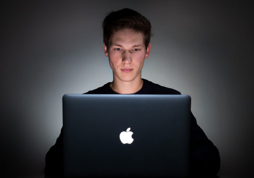 5 Steps to Stealing Your Competitors SEO Strategy and Traffic