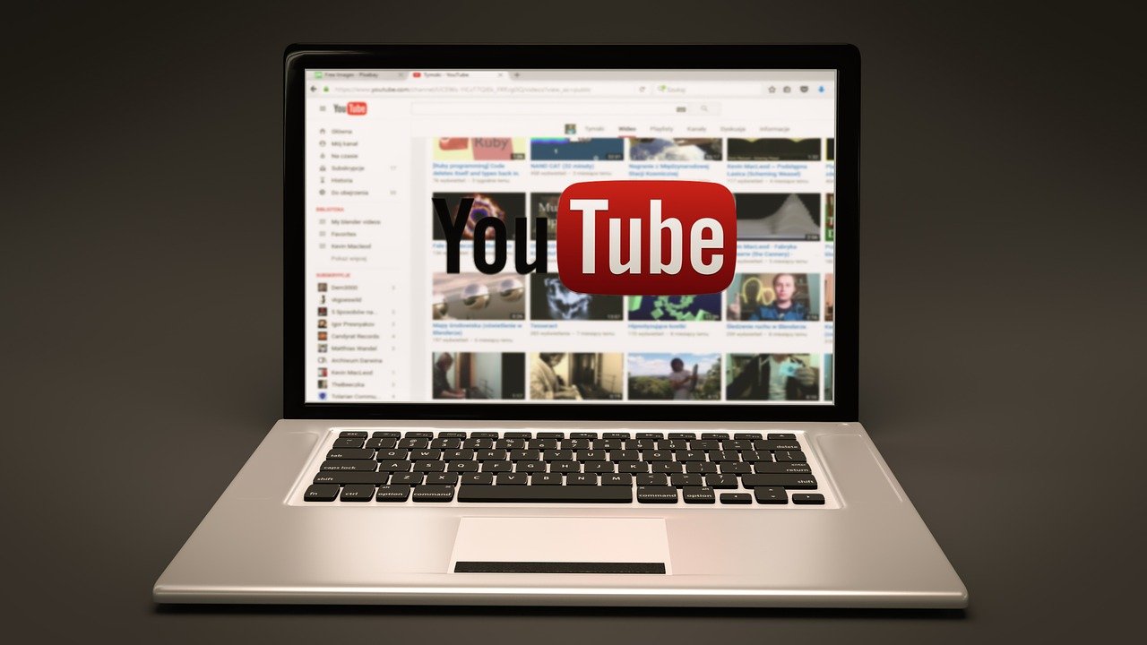 Beginner's Guide to To Starting a YouTube Channel in 2022