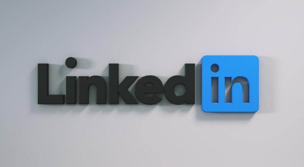 7 LinkedIn Marketing Tactics You Can Use Right Now