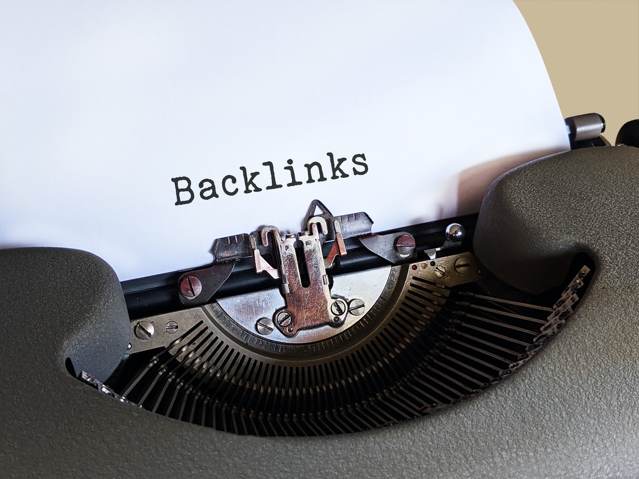 How I Use The Competitor Backlinks Link Building Strategy To Secure Over 20 Backlinks Each Week