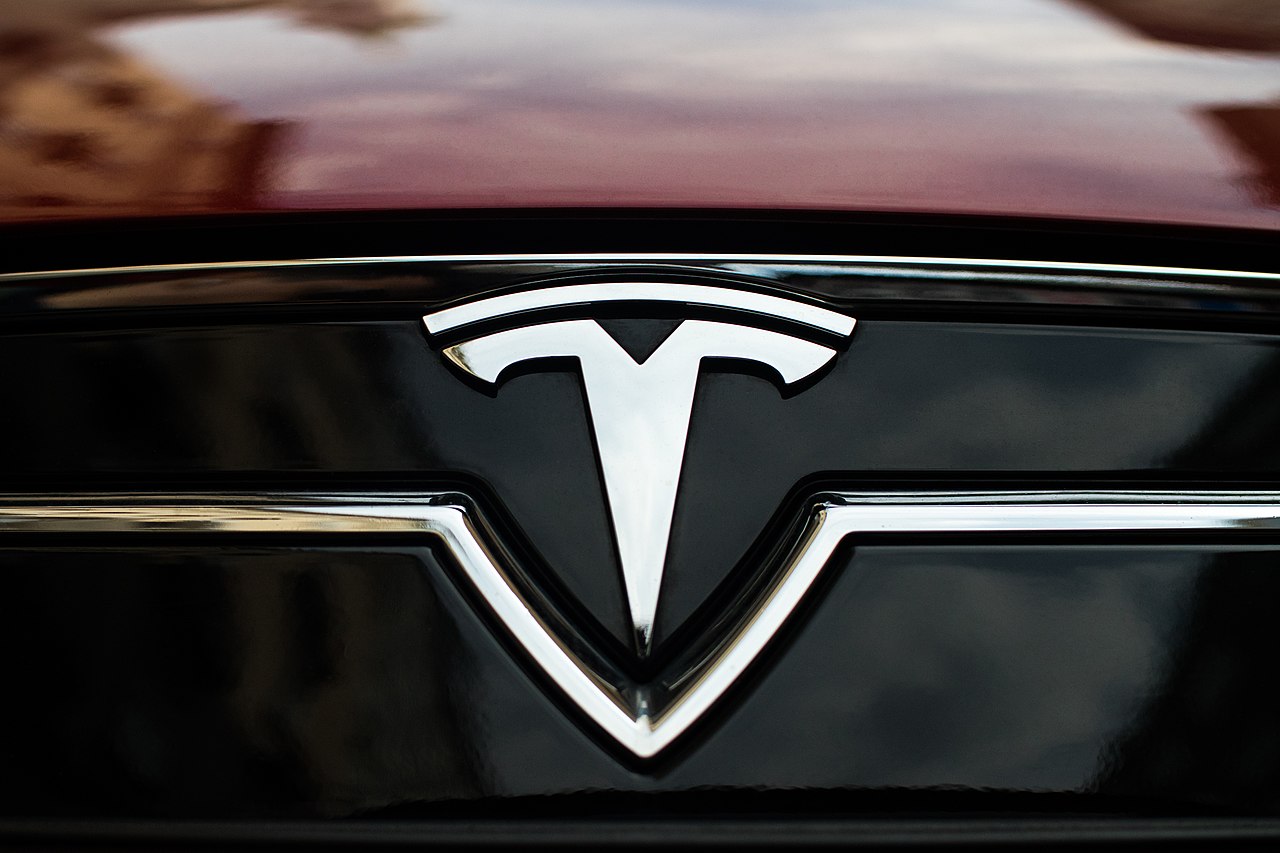 About the Tesla logo - meaning and history