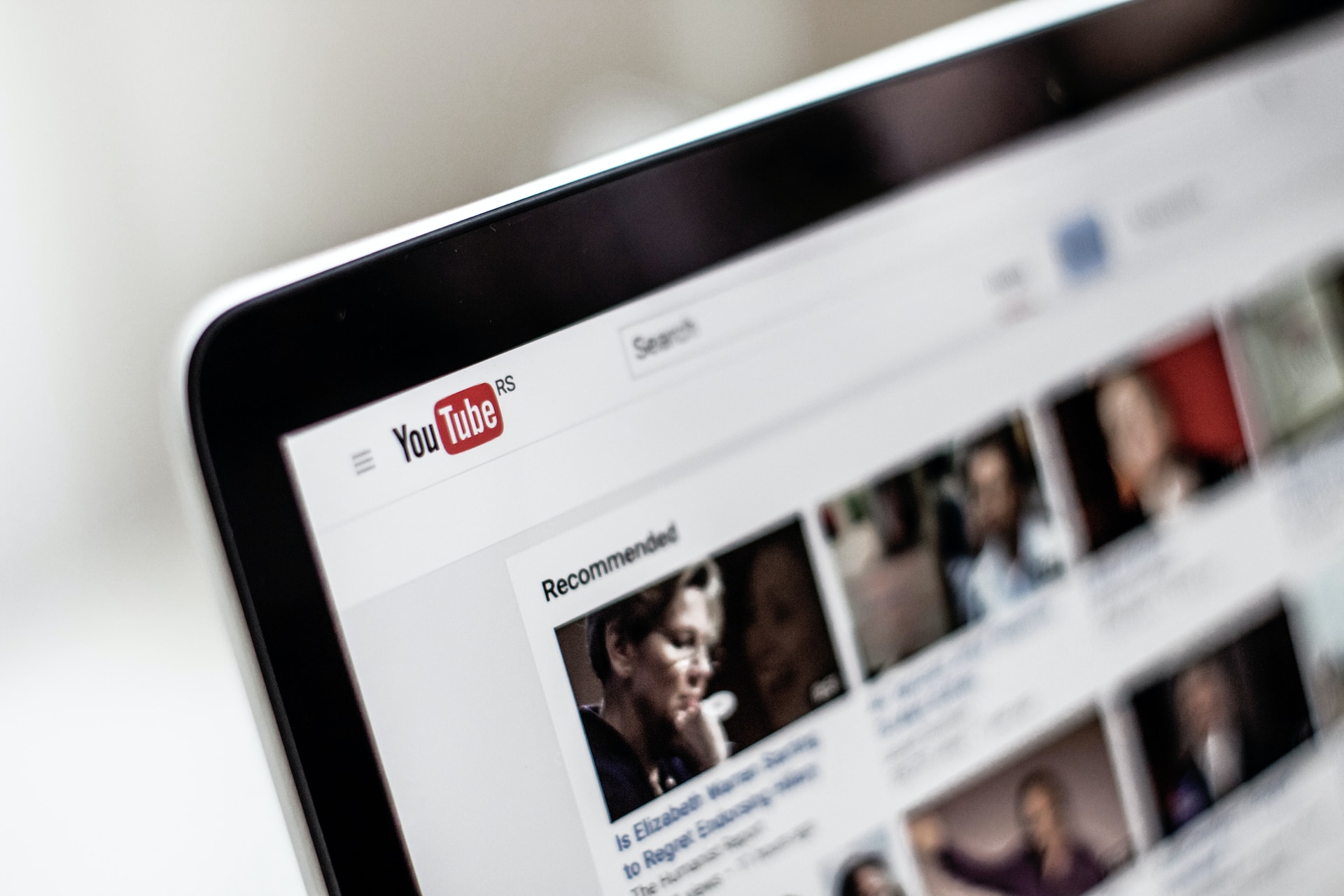 Optimizing Video Titles and Descriptions for SEO: Best Practices and Tips