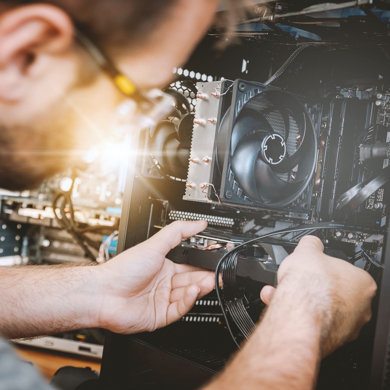 8 Brilliant Ways To Market A Service Business Online